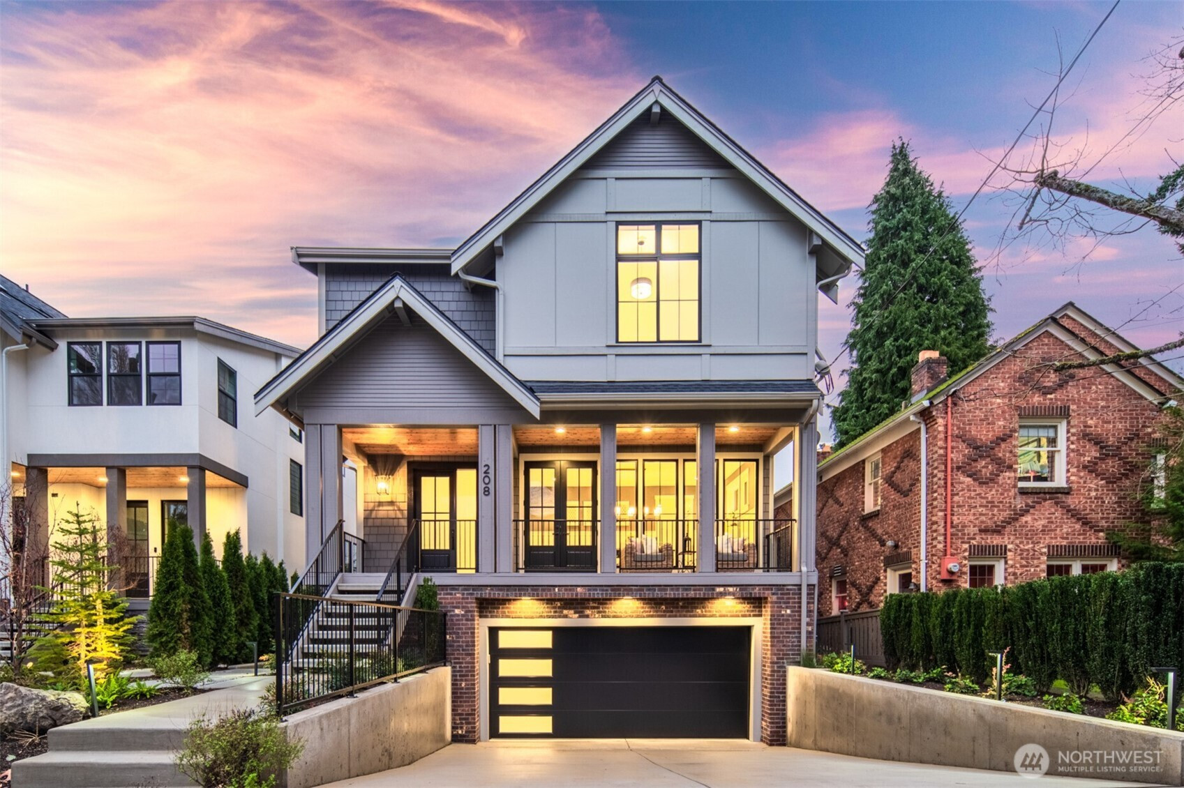 208 35th Avenue E, Seattle, WA 98112