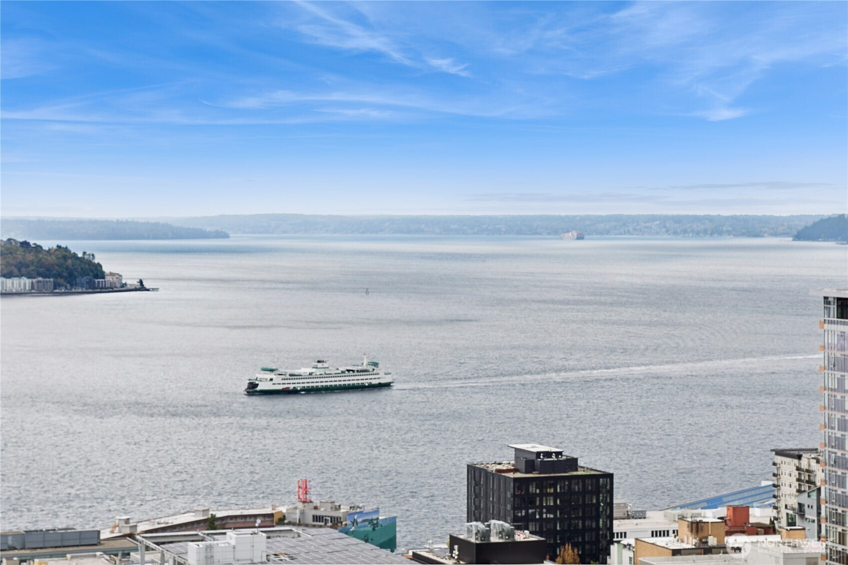 588 Bell Street, Seattle, WA 98121