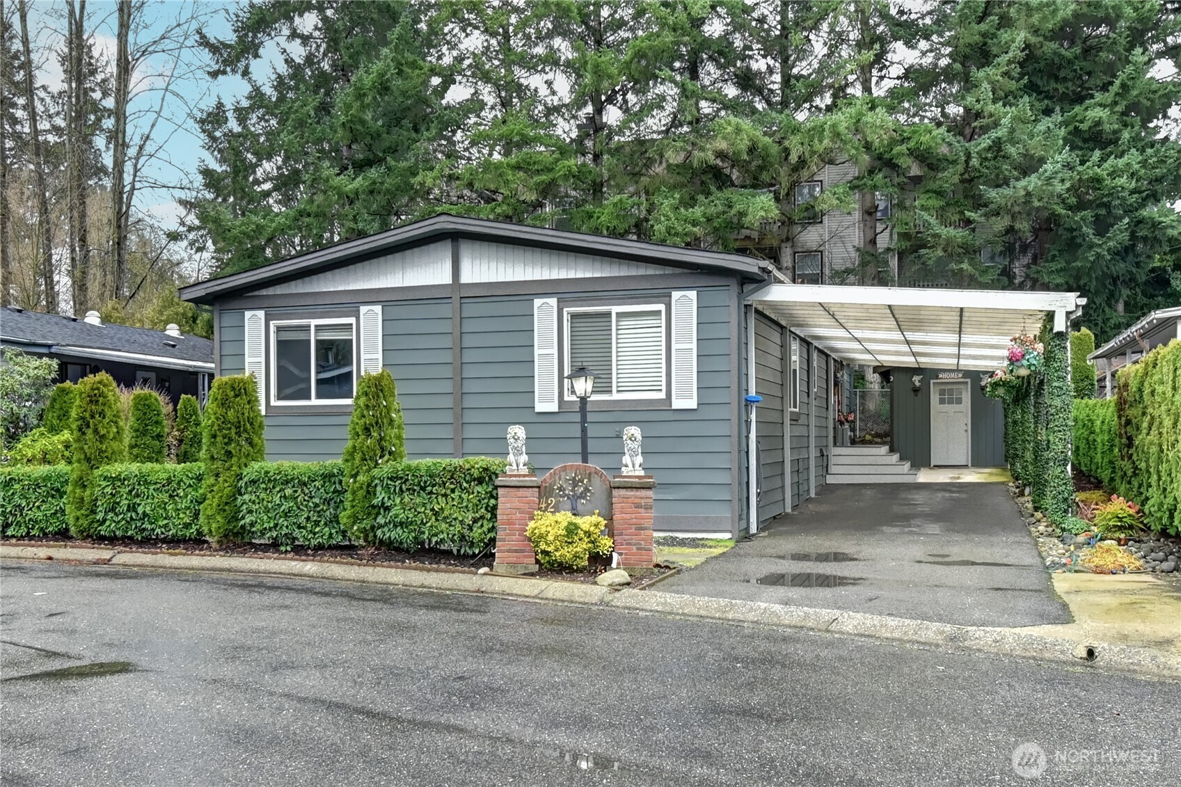 1615 208th Street SE, Bothell, WA 98012