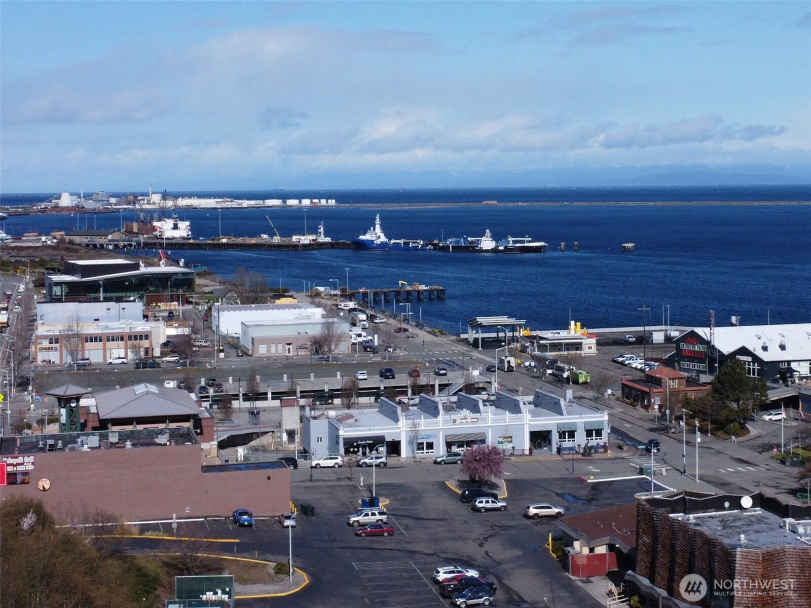 222 N Lincoln Street, Port Angeles, WA 98362