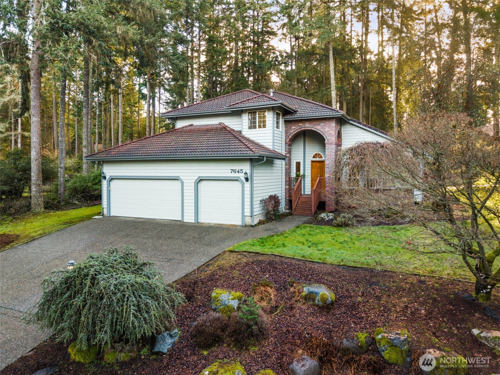 7645 58th Avenue NE, Olympia, WA 98516