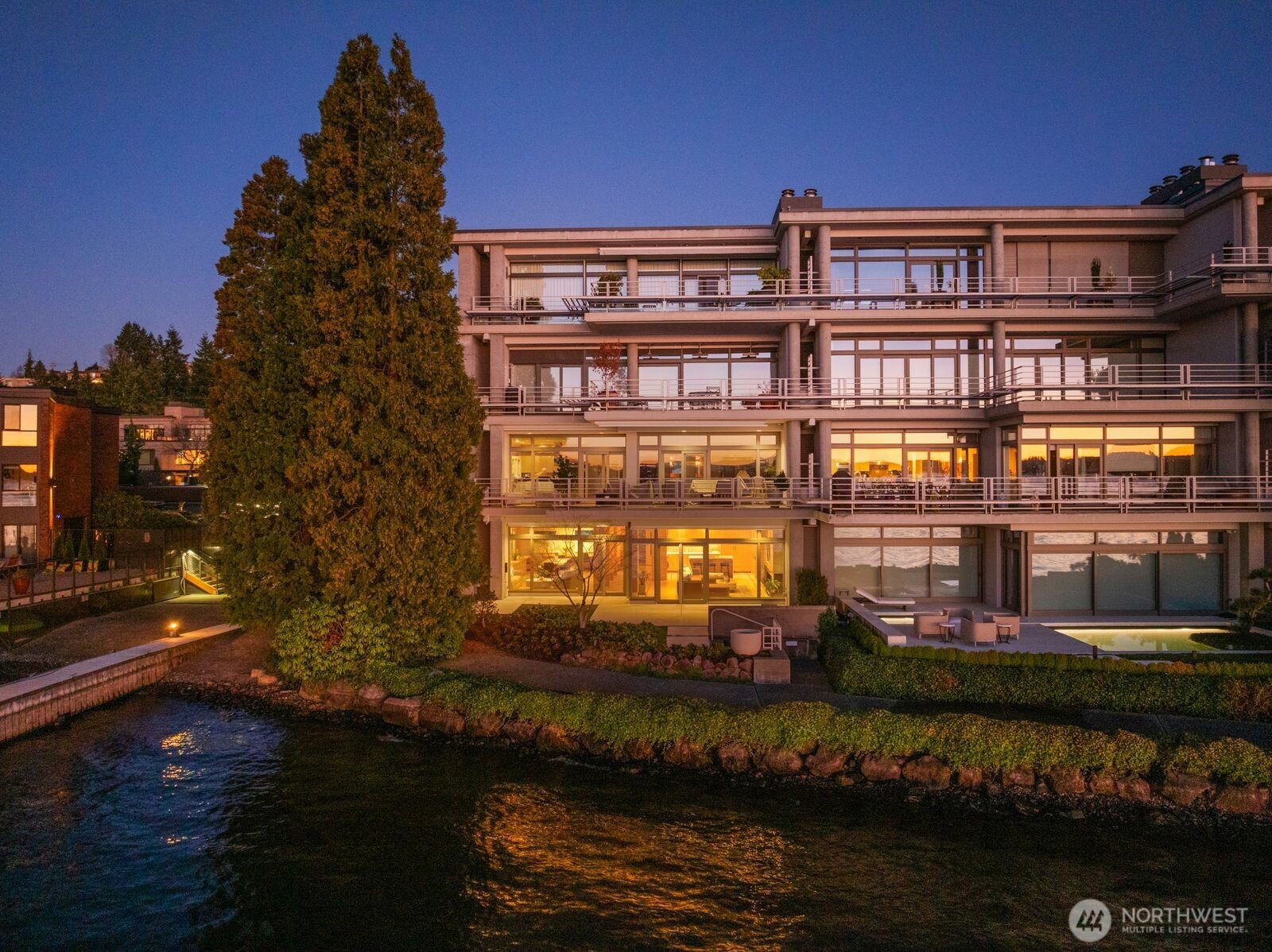 5505 Lake Washington Boulevard NE, Kirkland, WA 98033