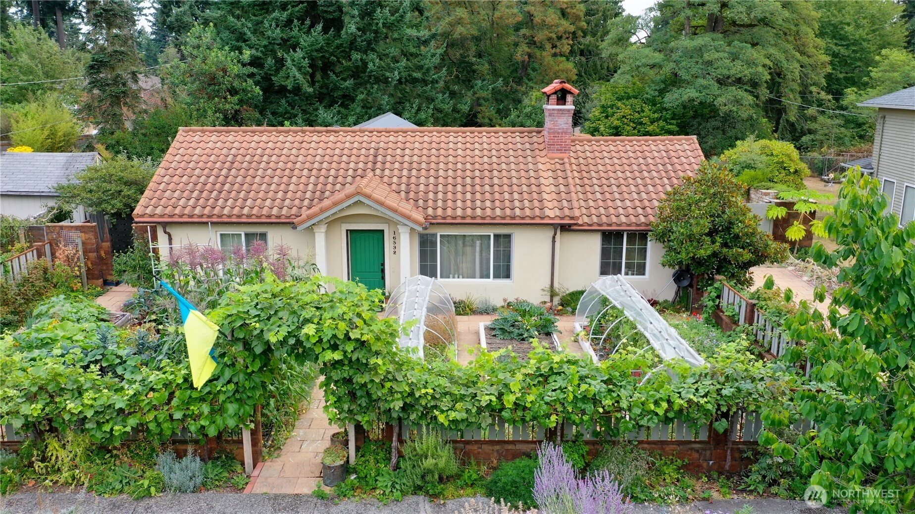 16532 21st Avenue NE, Shoreline, WA 98155