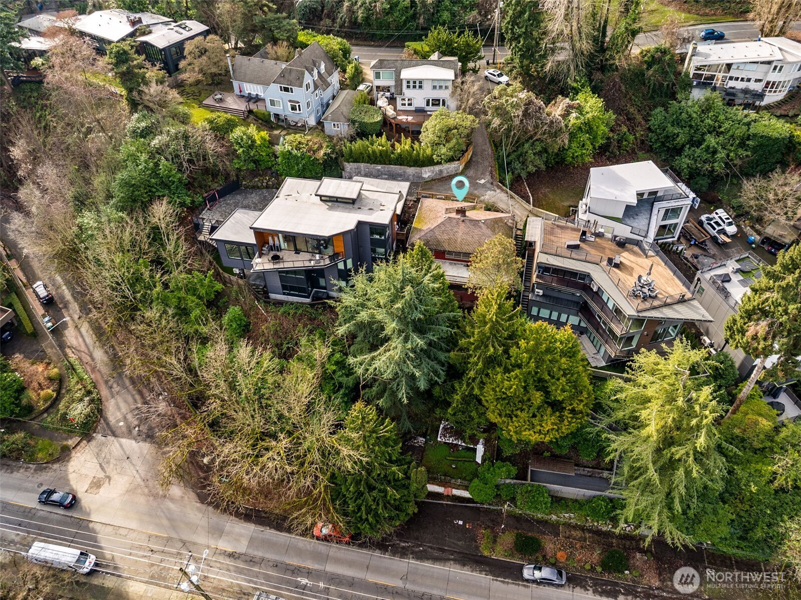 2409 Boyer Avenue E, Seattle, WA 98112