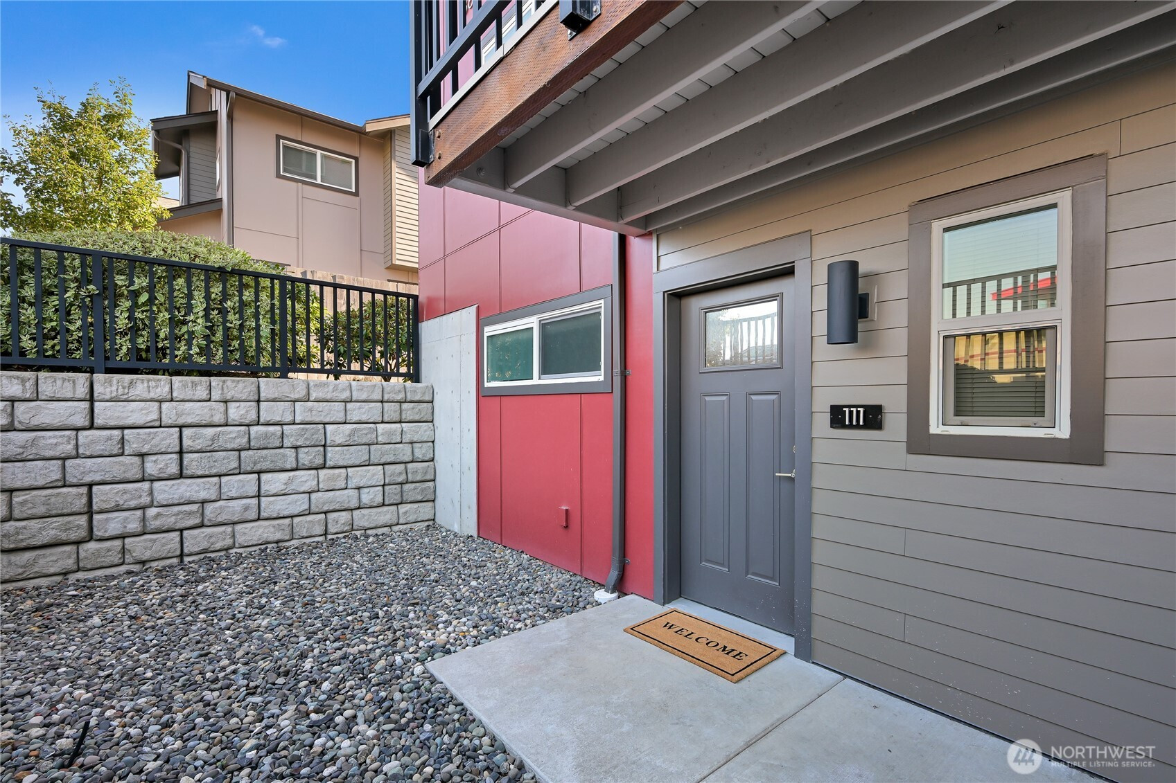 1882 Front Street, Lynden, WA 98264