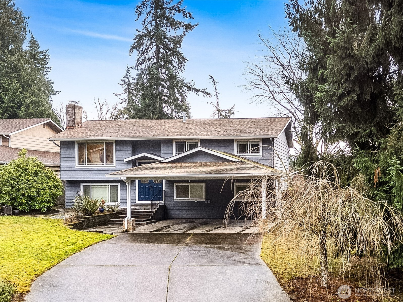 12639 NE NE 141st Way, Kirkland, WA 98034