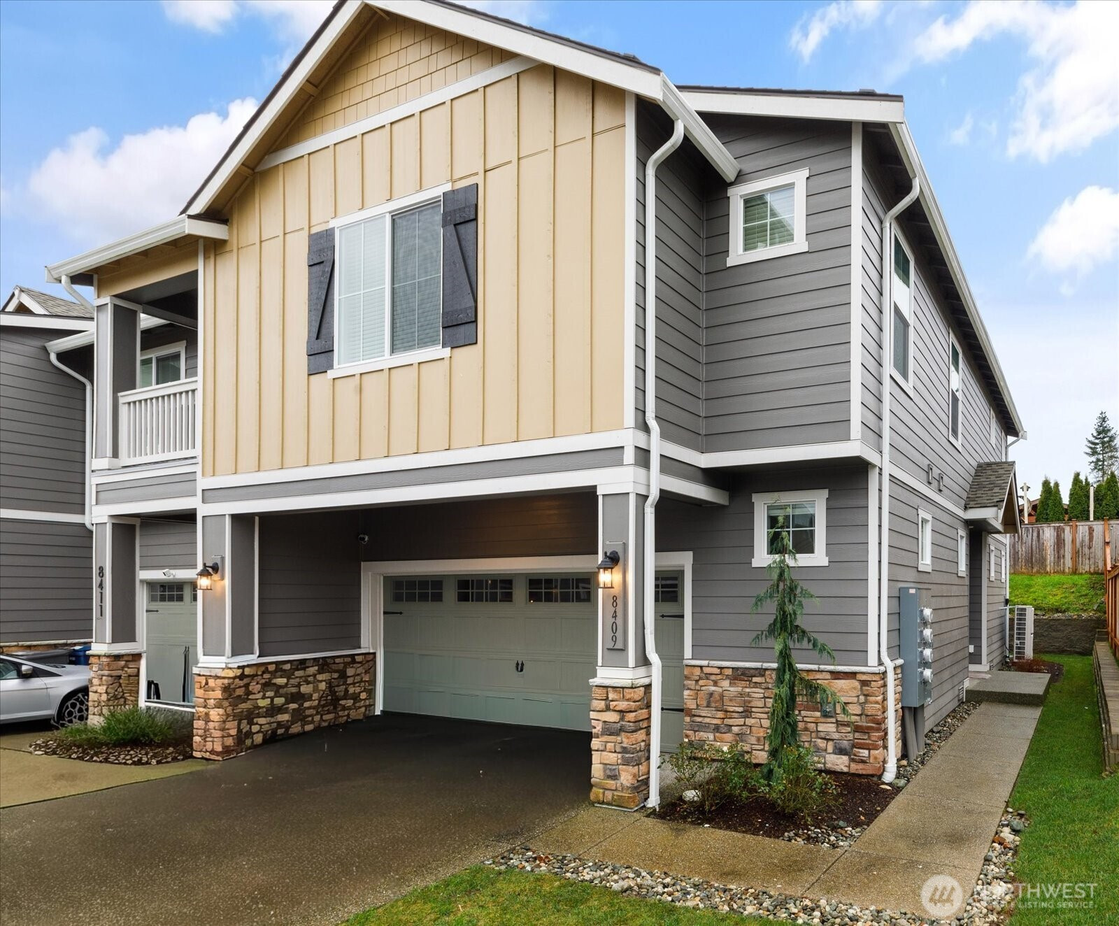 8409 Gilman Way, Arlington, WA 98223