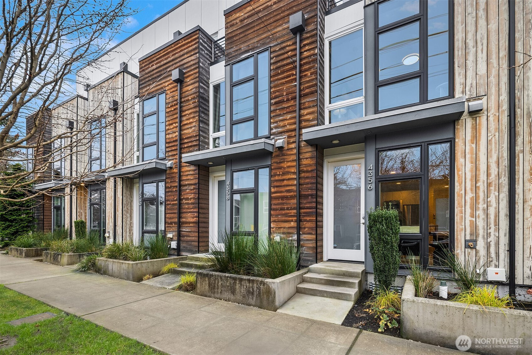 4356 6th Avenue NW, Seattle, WA 98107