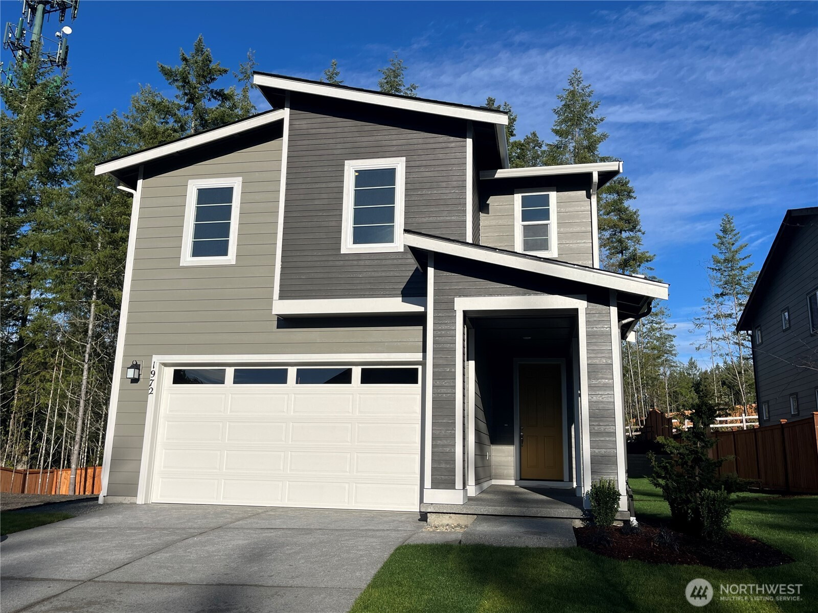 1502 NW Swenson Court, Poulsbo, WA 98370