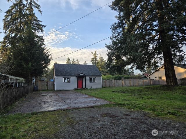 10228 Alaska Street S, Tacoma, WA 98444