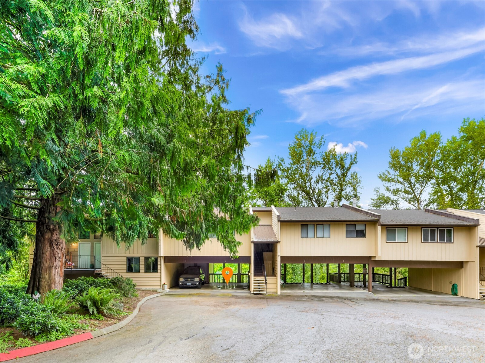 1211 N 8th Street, Mount Vernon, WA 98273