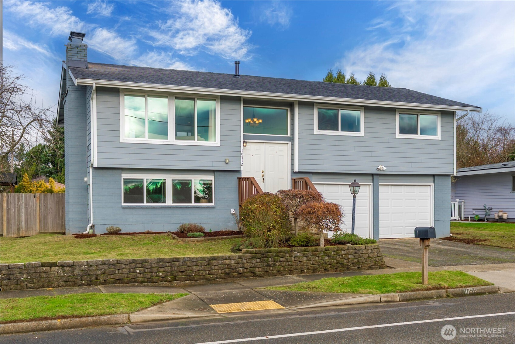 10512 SE 236th Place, Kent, WA 98031