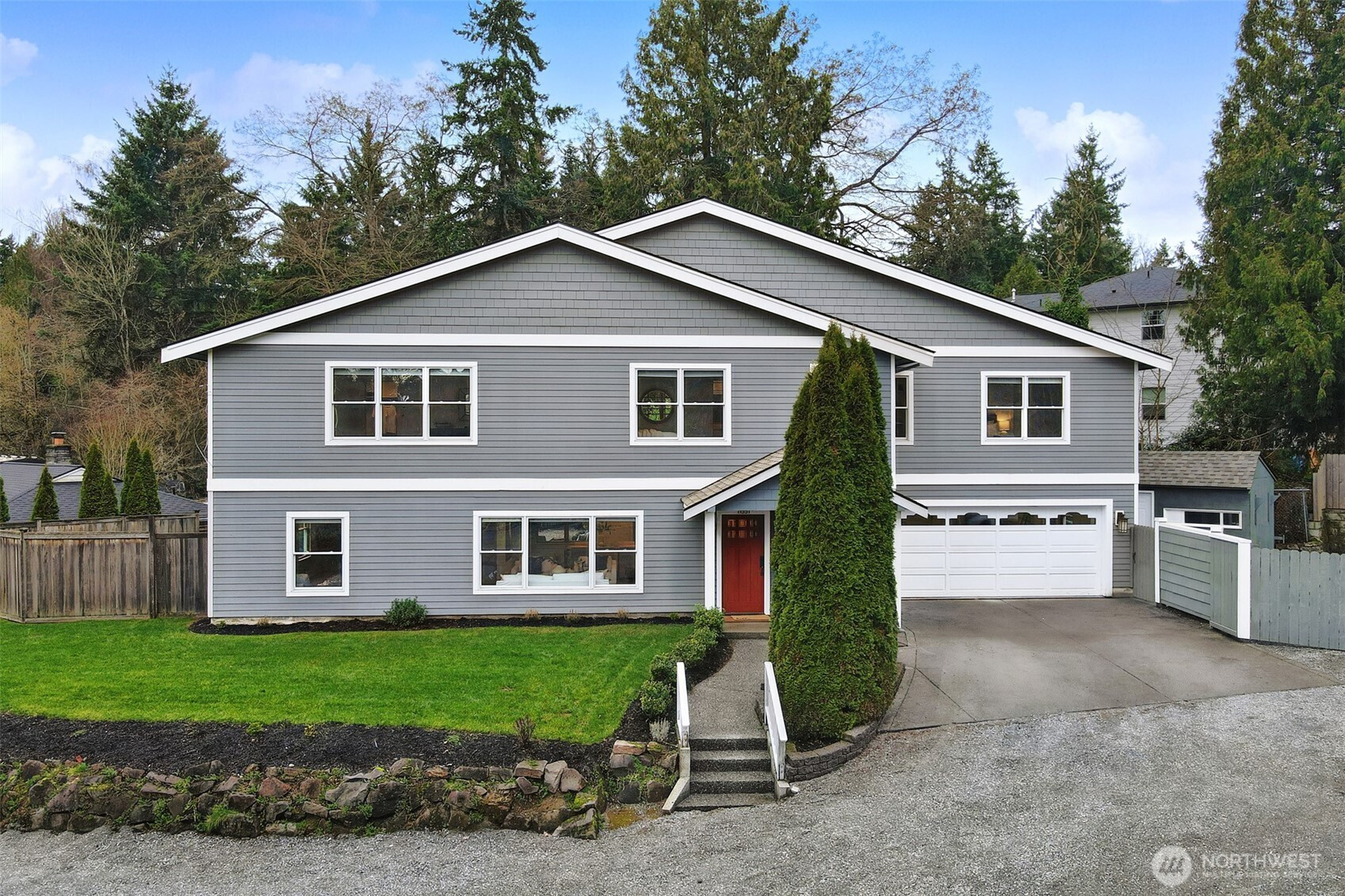 11551 34th Avenue NE, Seattle, WA 98125