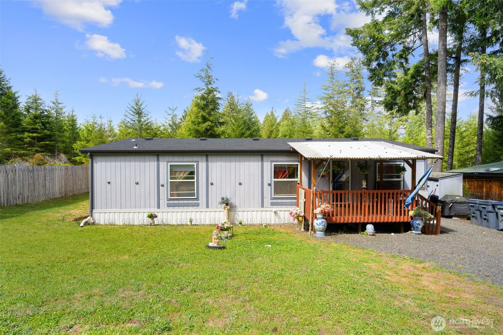 300 E Skookum Drive NE, Shelton, WA 98584