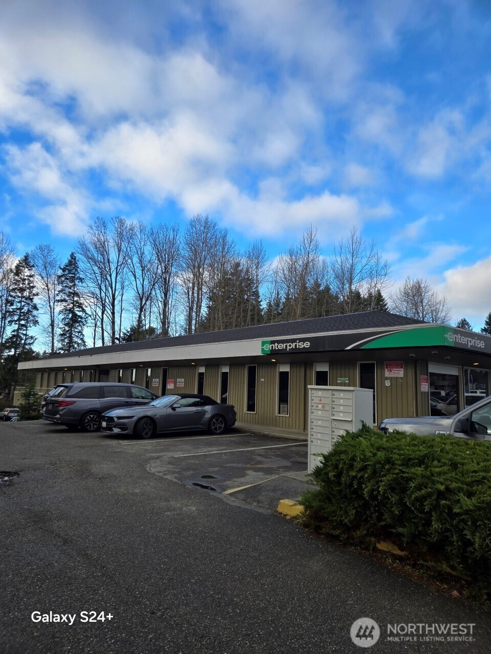 33427 Pacific Hwy S, Federal Way, WA 98003