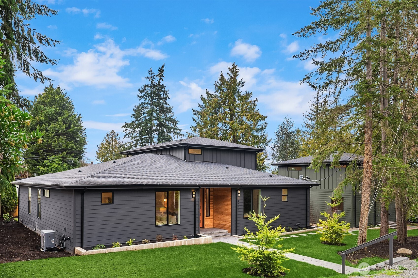 9711 44th Avenue SW, Seattle, WA 98136