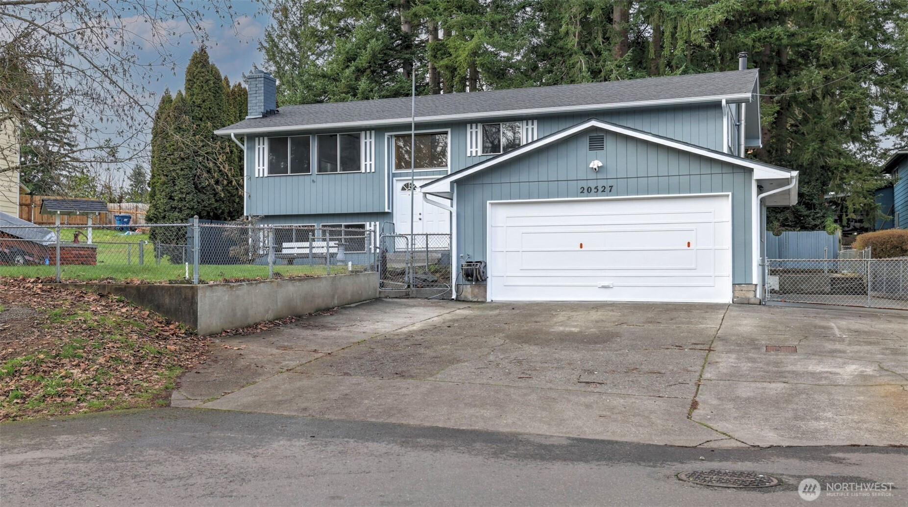 20527 132nd Avenue SE, Kent, WA 98042
