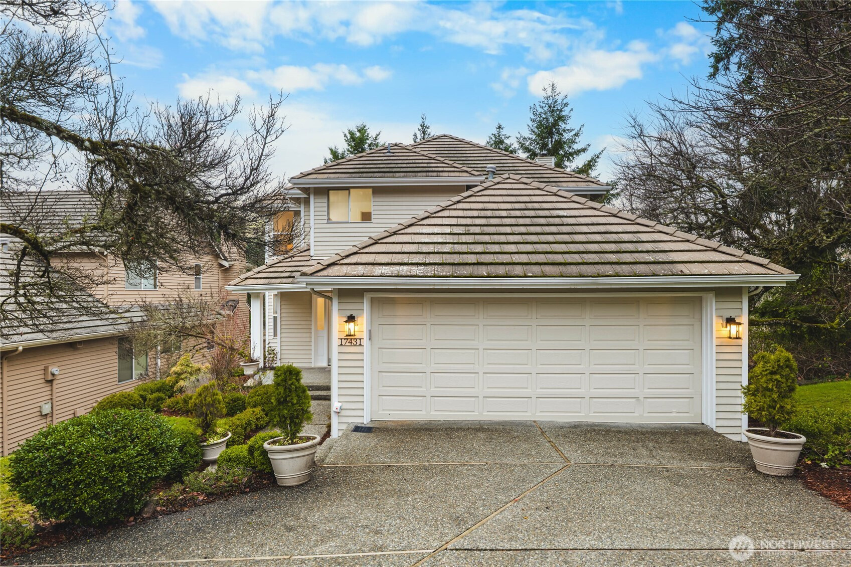 17431 NE 28th Street, Redmond, WA 98052