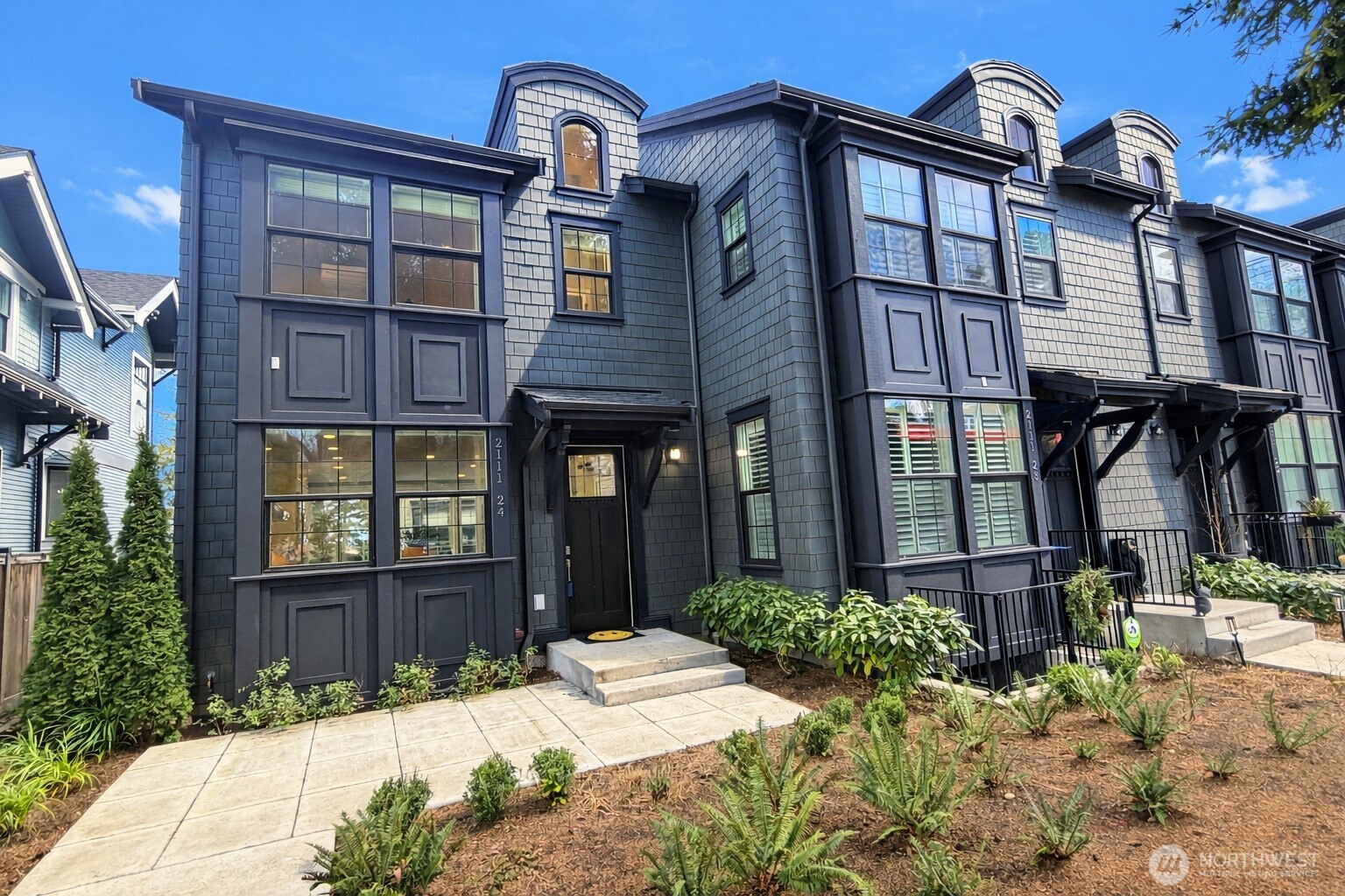 2111 W 9th Ave, Seattle, WA 98119