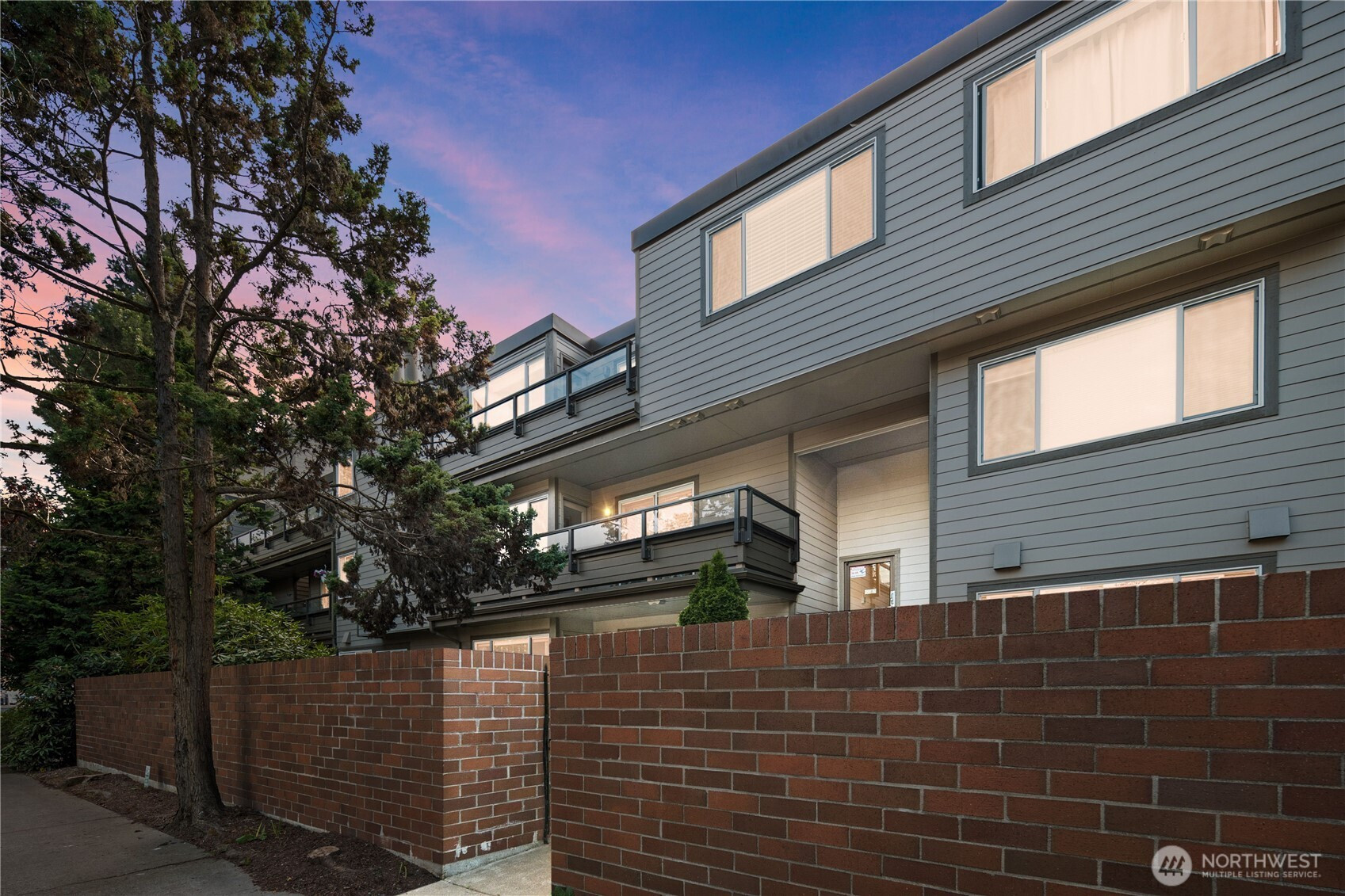 6055 35th Avenue SW, Seattle, WA 98126