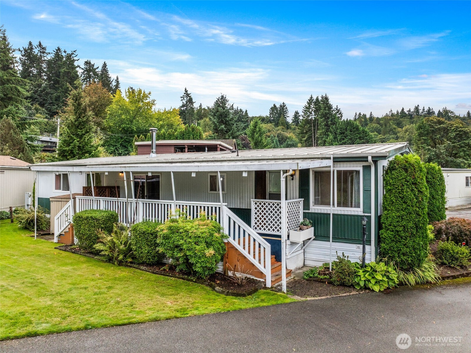 11330 E Riverside Drive, Bothell, WA 98011