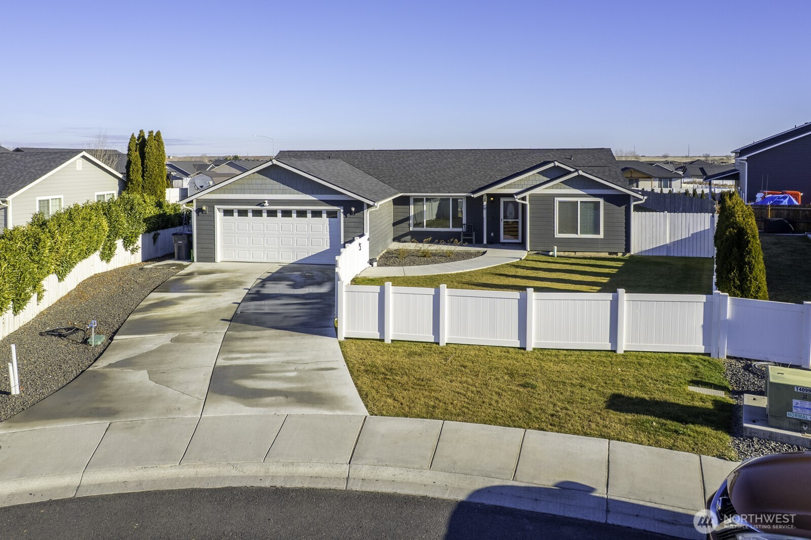 19 Royal Circle, Ephrata, WA 98823