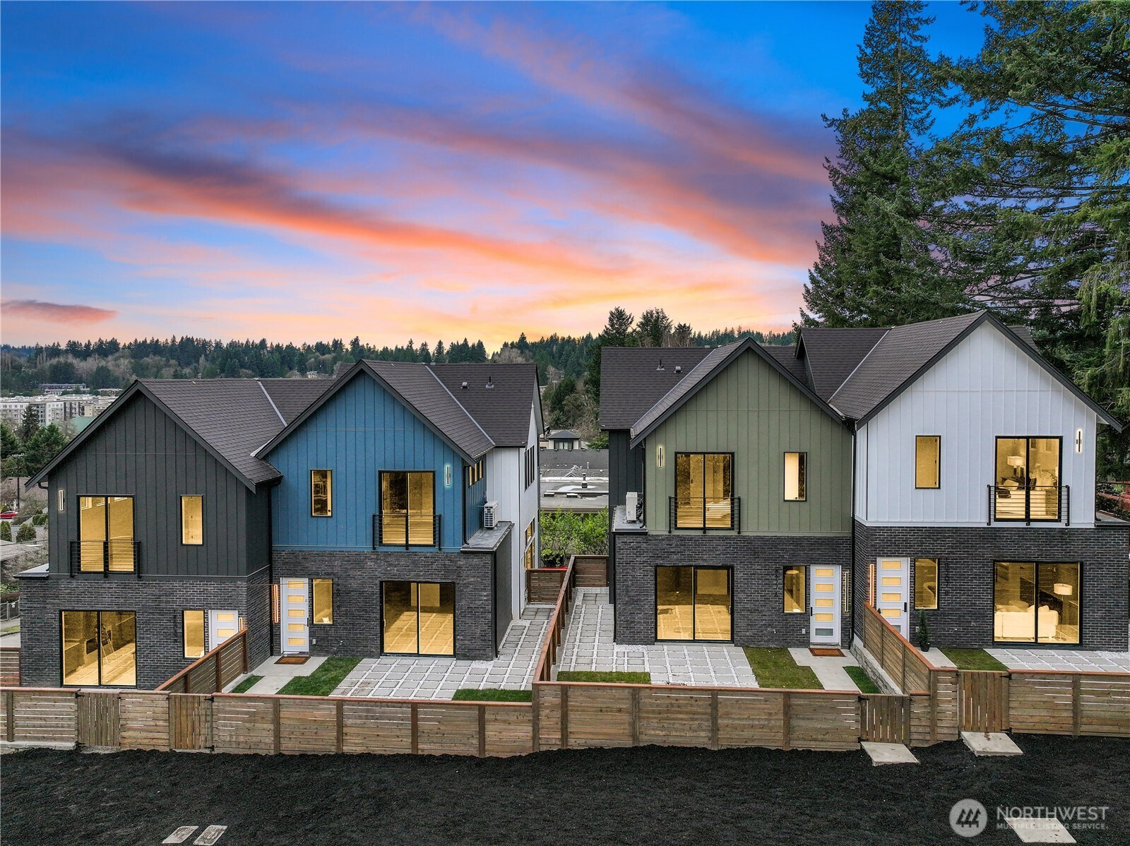 18607 104th Avenue NE, Bothell, WA 98011