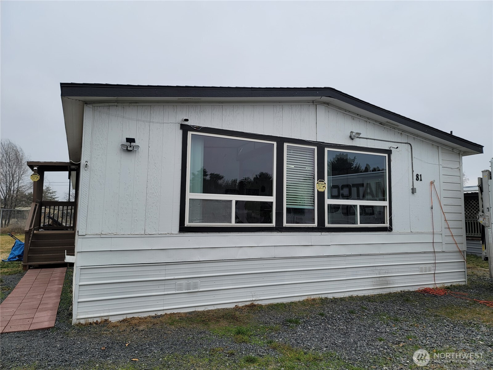 4815 Airway Drive NE, Moses Lake, WA 98837