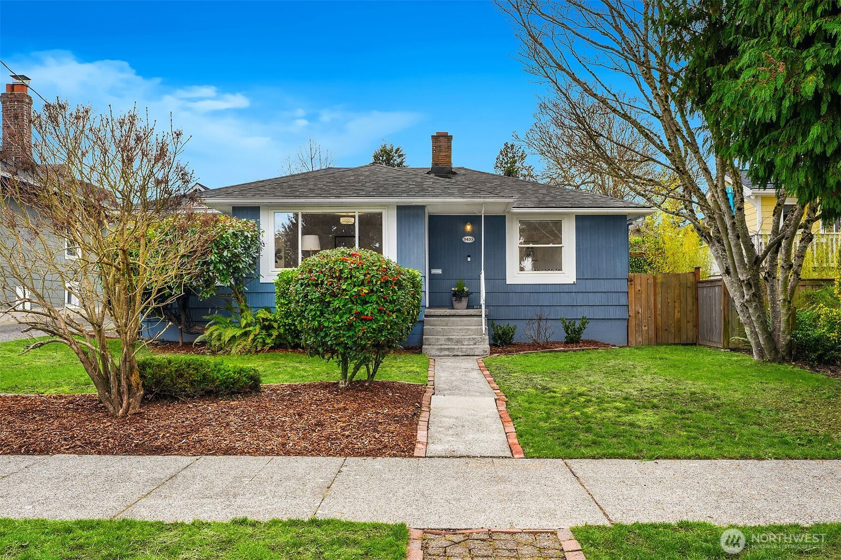 3433 38th Avenue SW, Seattle, WA 98126
