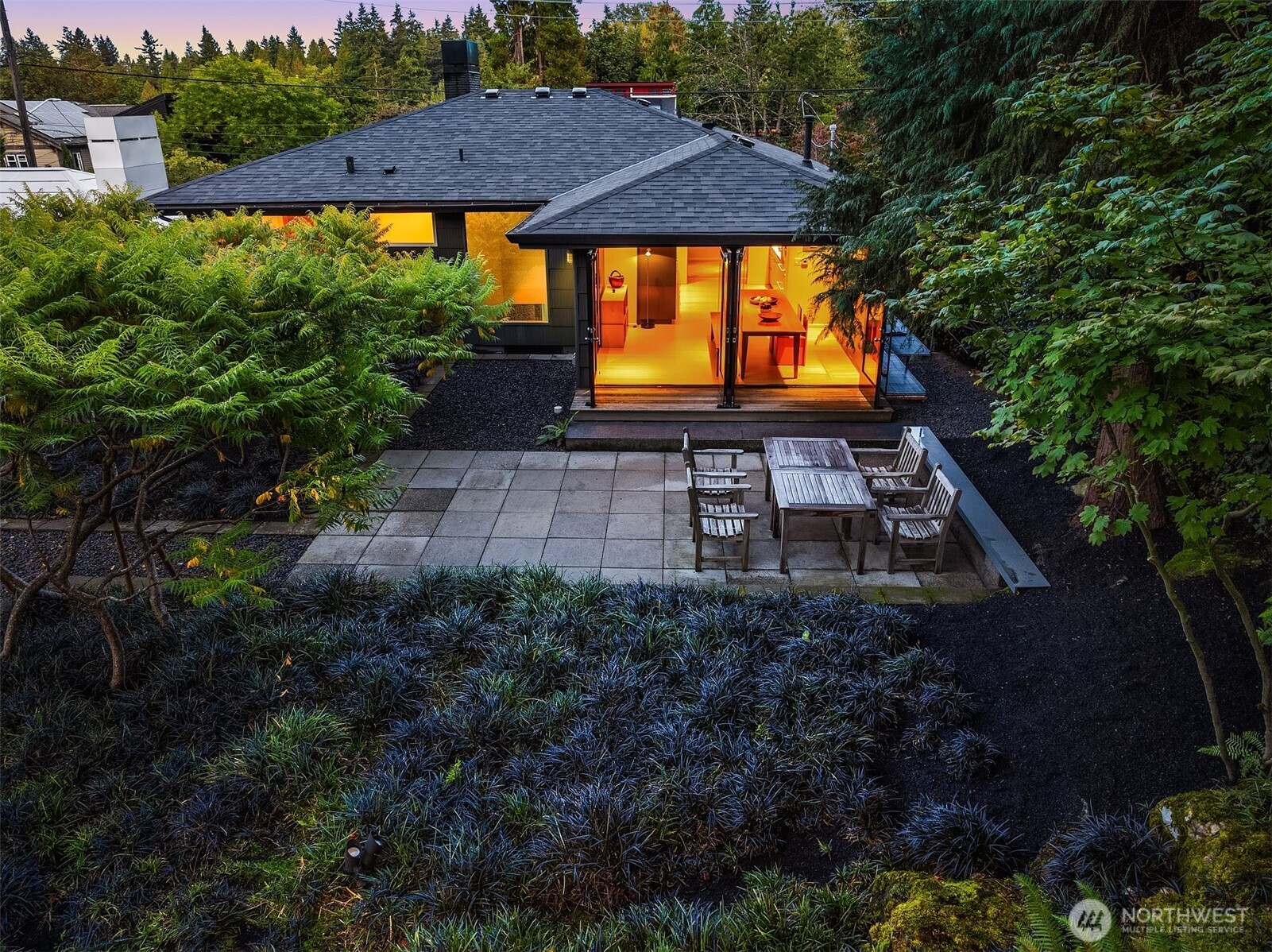 1207 26th Avenue E, Seattle, WA 98112