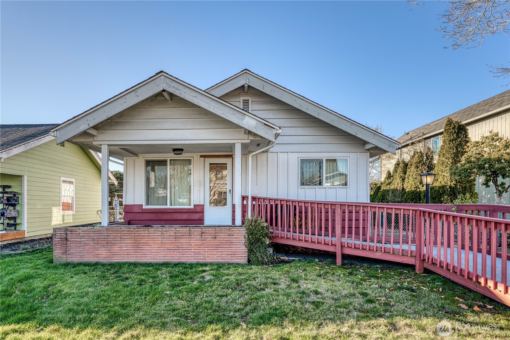 6126 S Thompson Avenue, Tacoma, WA 98408