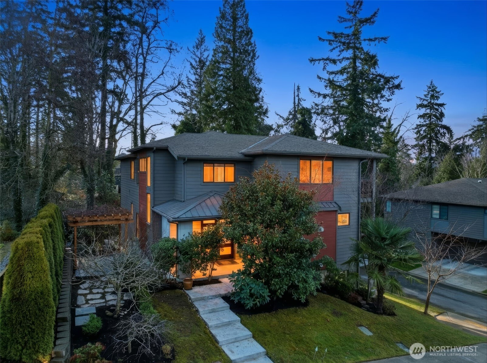 11087 SE 62nd Place, Bellevue, WA 98006