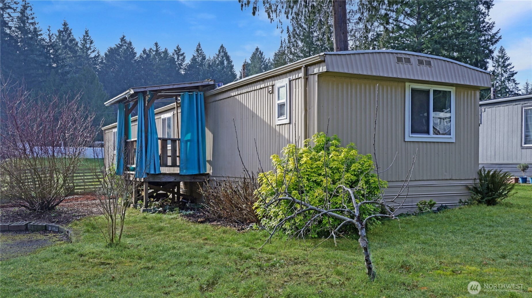 9111 66th Avenue NW, Gig Harbor, WA 98332