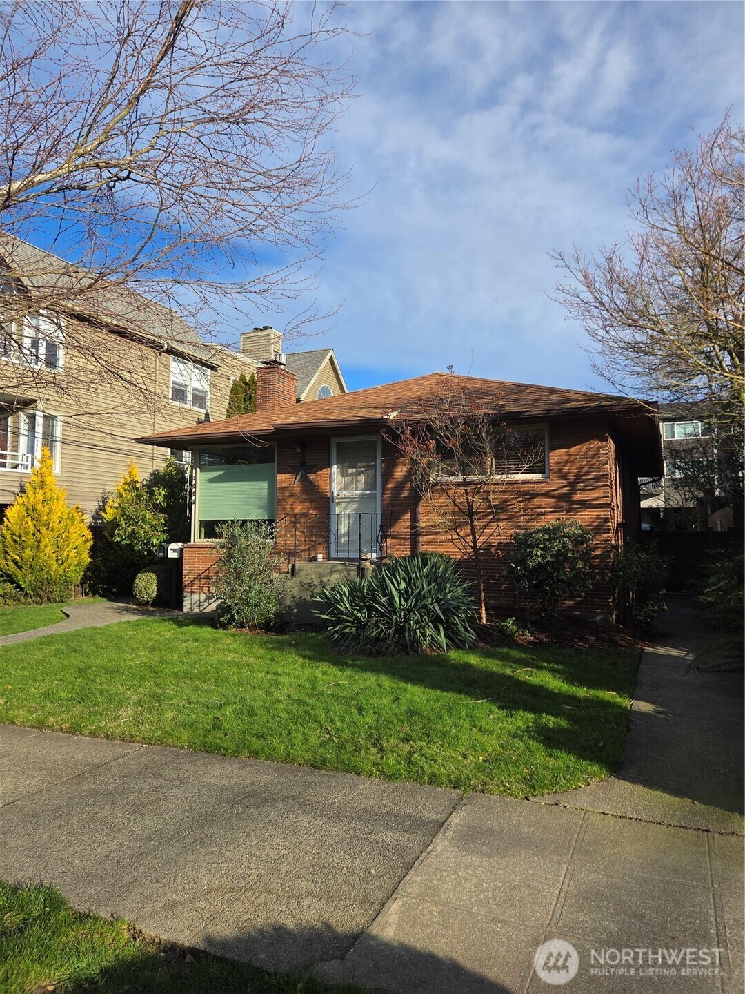 3050 60th Avenue SW, Seattle, WA 98116