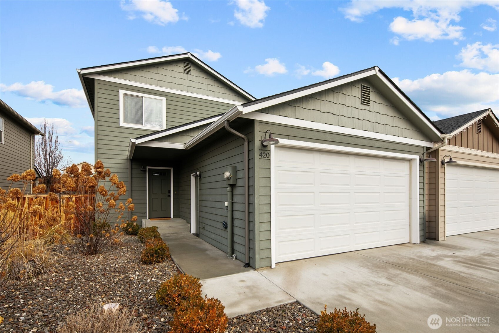 420 Kansas Loop, East Wenatchee, WA 98802