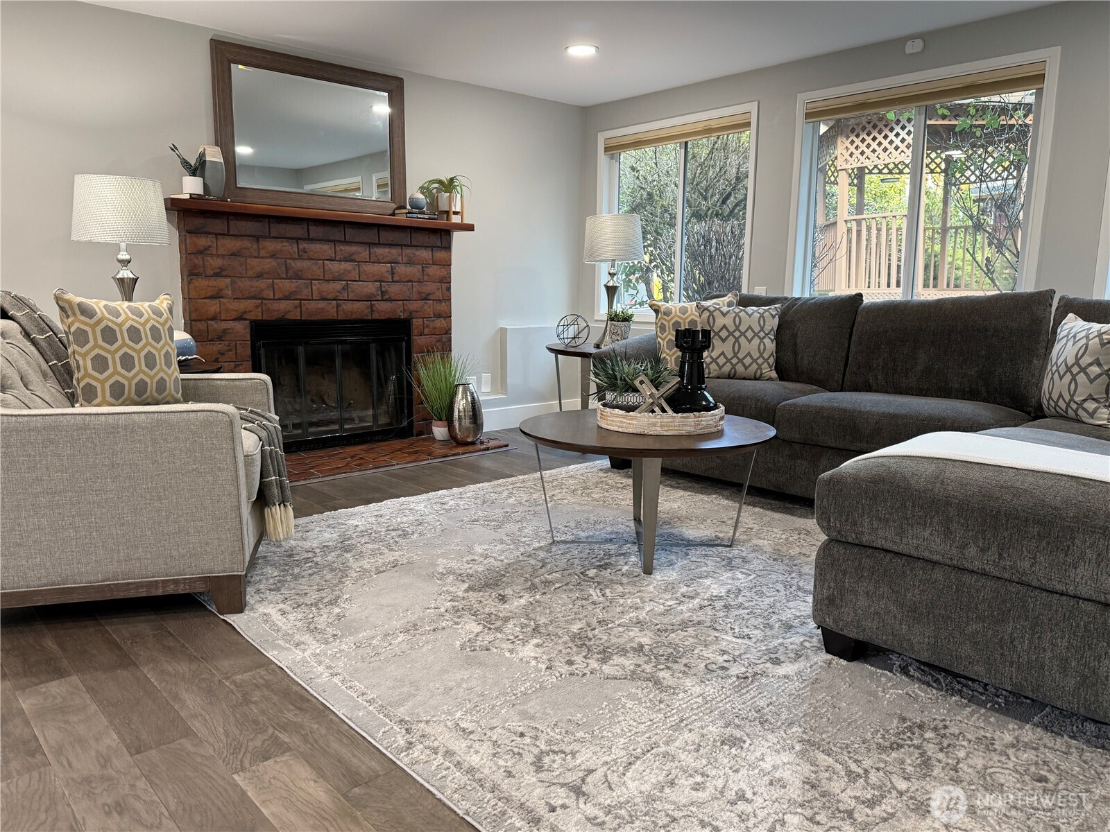 1525 218th Place NE, Sammamish, WA 98074