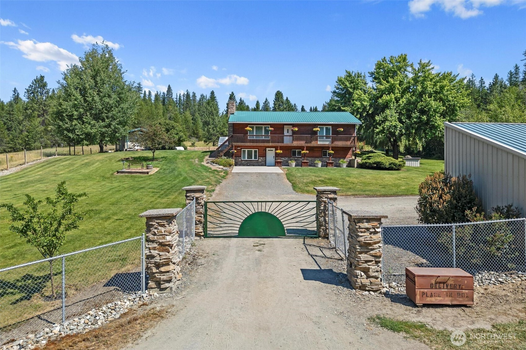 1381 Little Twin Lakes Road, Colville, WA 99114