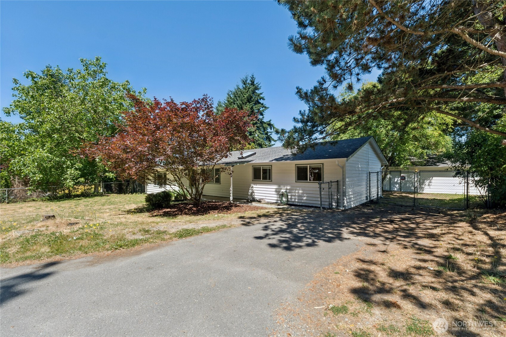 19520 Grannis Road, Bothell, WA 98012