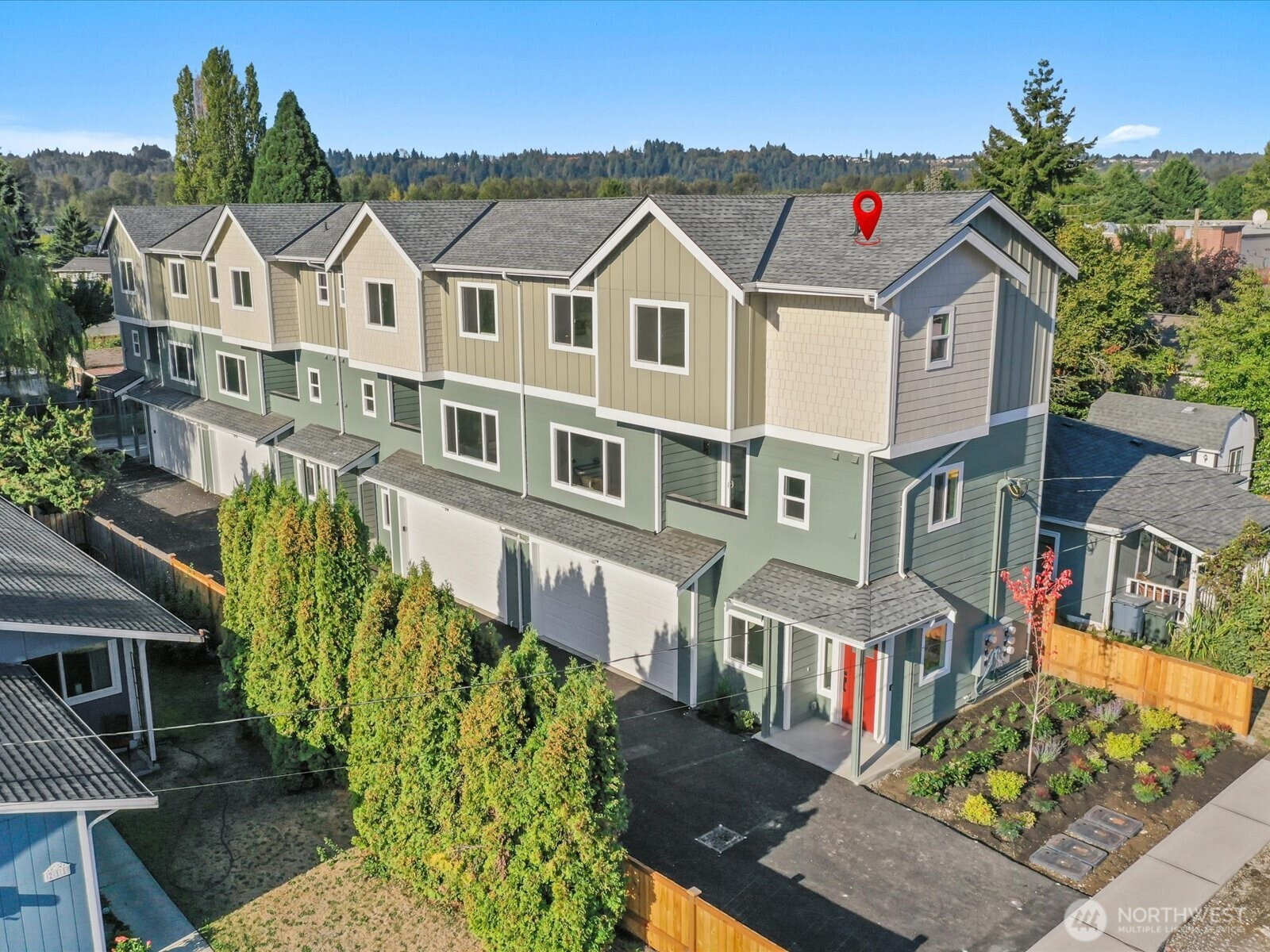 215 Corrin Avenue NW, Orting, WA 98360