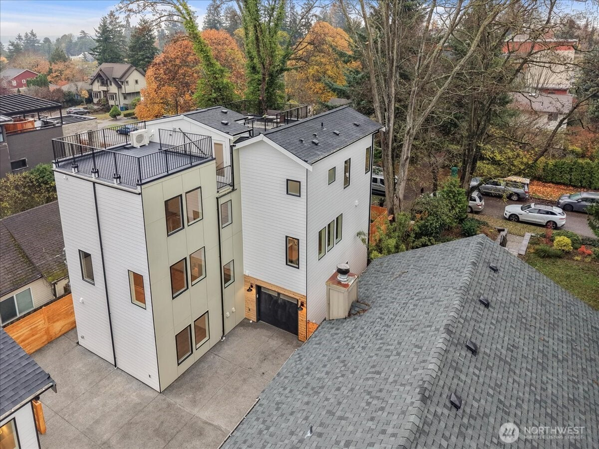 4104 49th Avenue SW, Seattle, WA 98116
