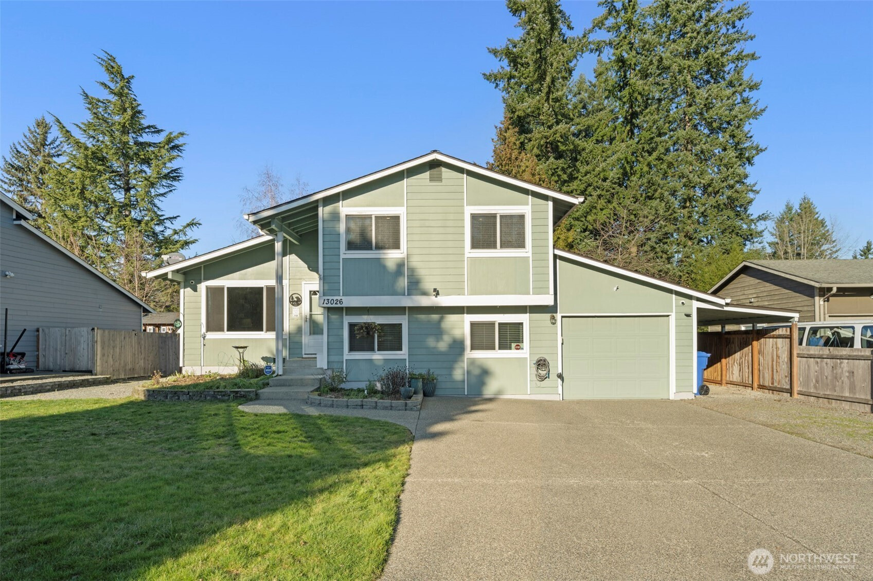 13026 SE 206th Place, Kent, WA 98031