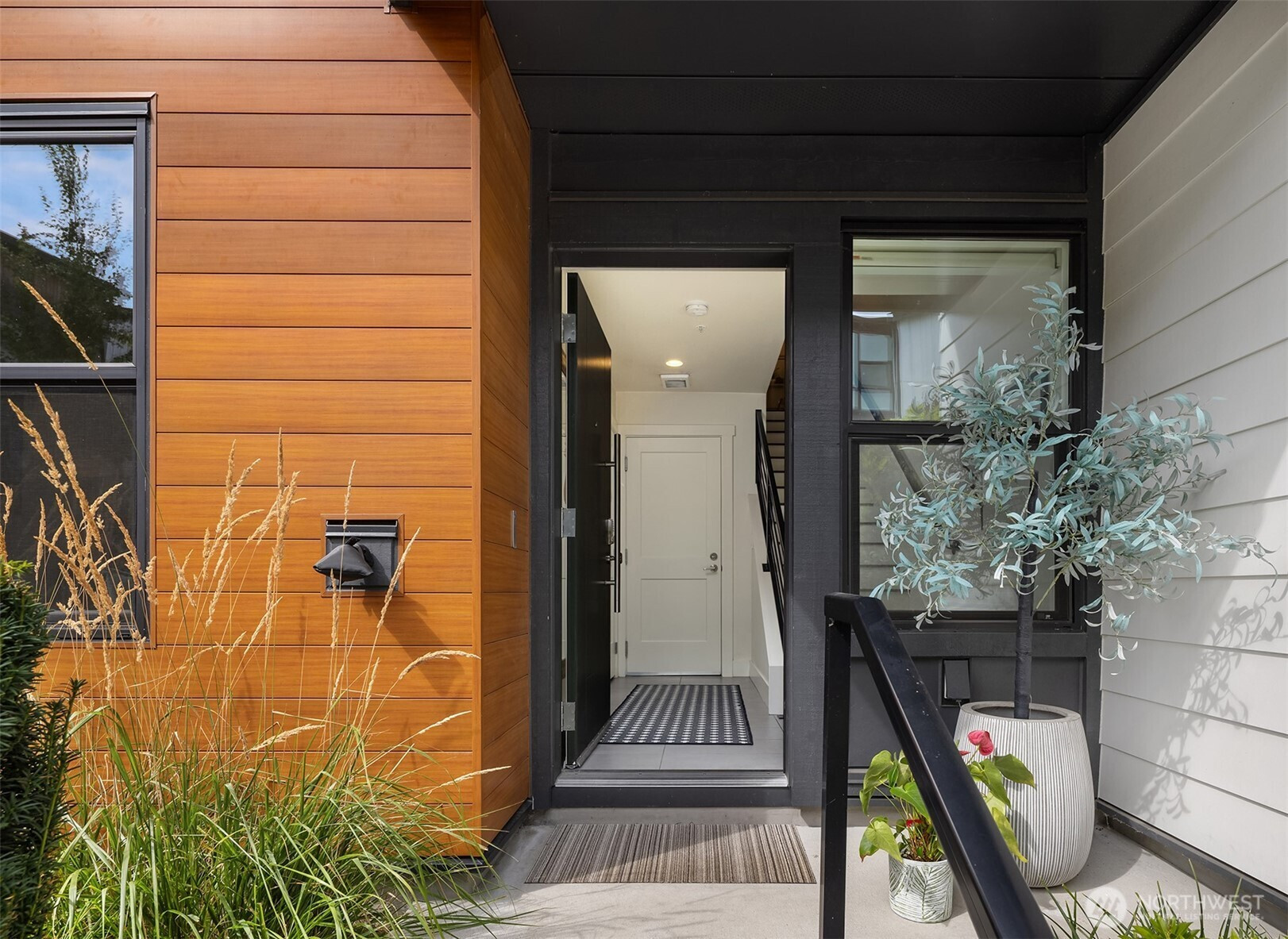 9632 NE 183rd Street, Bothell, WA 98011