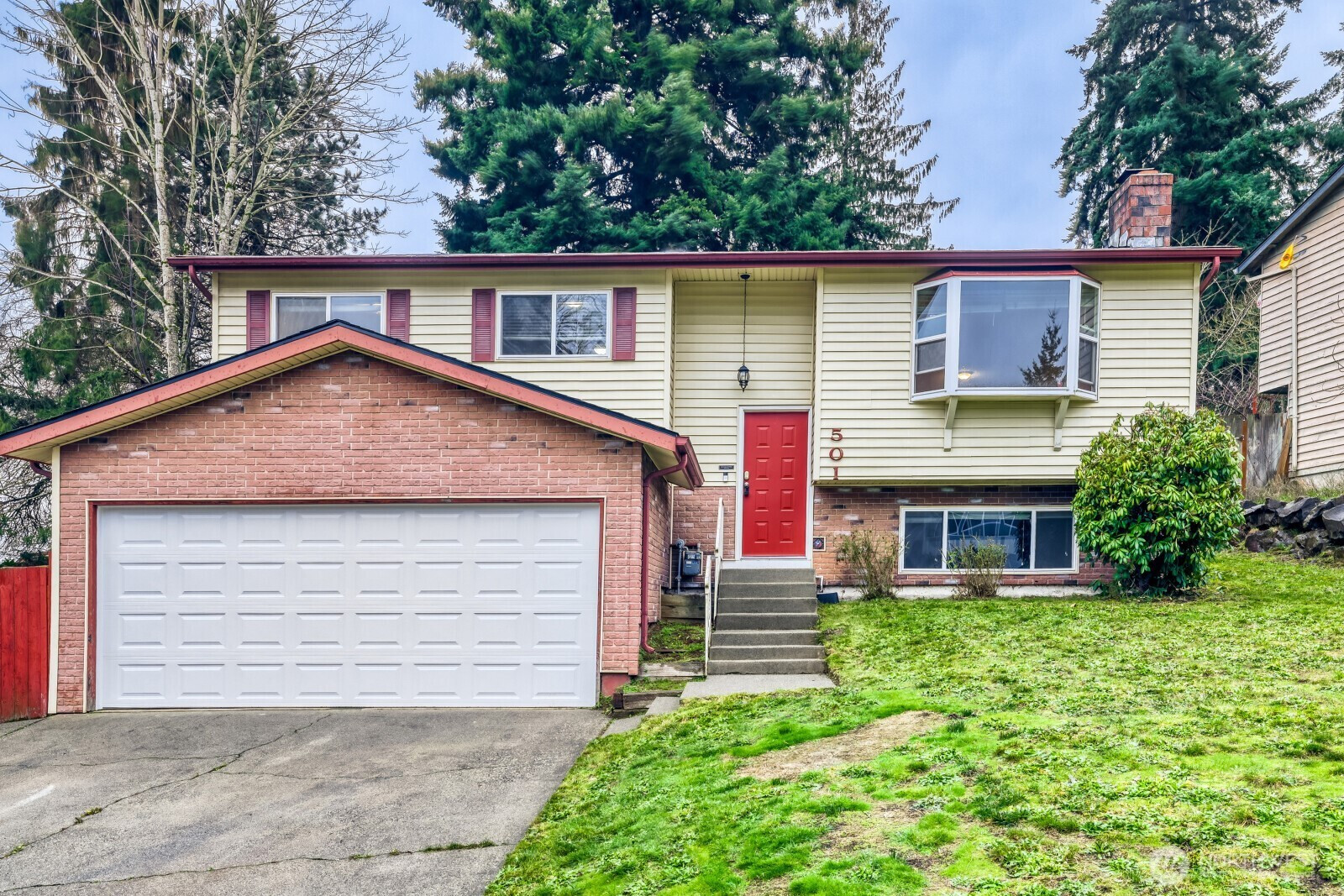 501 75th Place SW, Everett, WA 98203