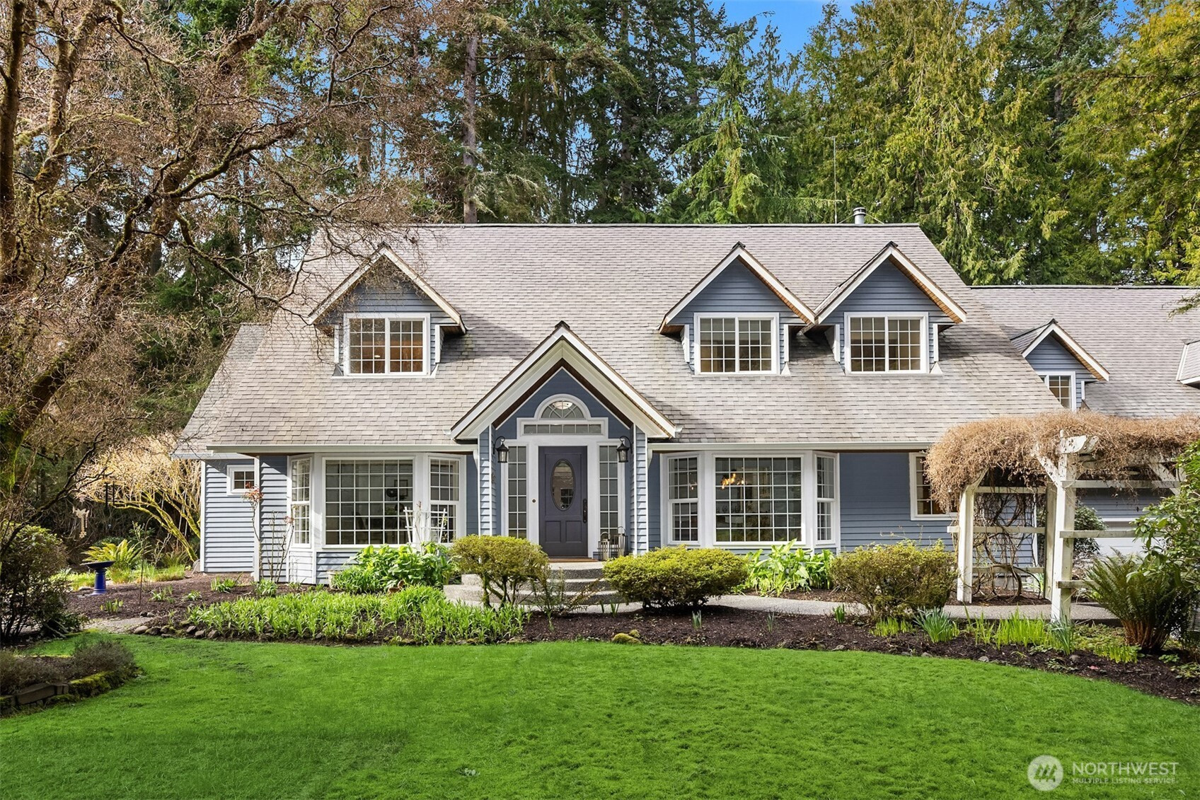 14440 Sunrise Drive NE, Bainbridge Island, WA 98110