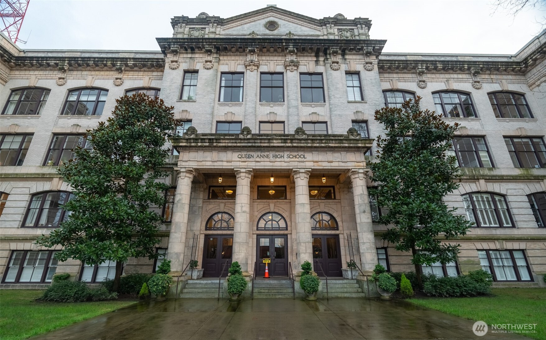 201 Galer Street, Seattle, WA 98109