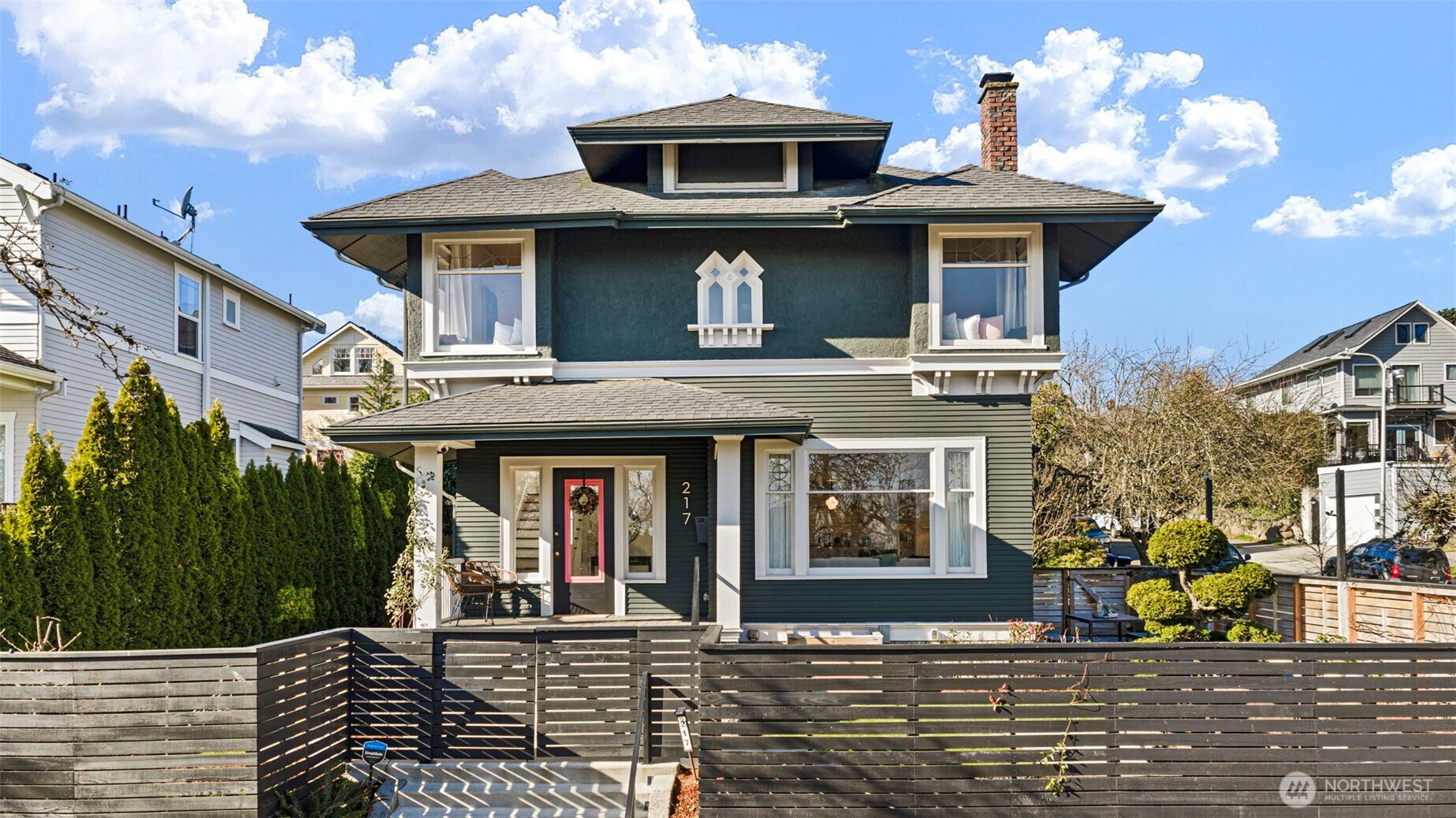 217 30th Avenue, Seattle, WA 98122