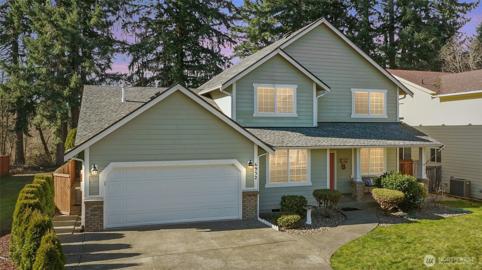 6932 14th Court SE, Lacey, WA 98503