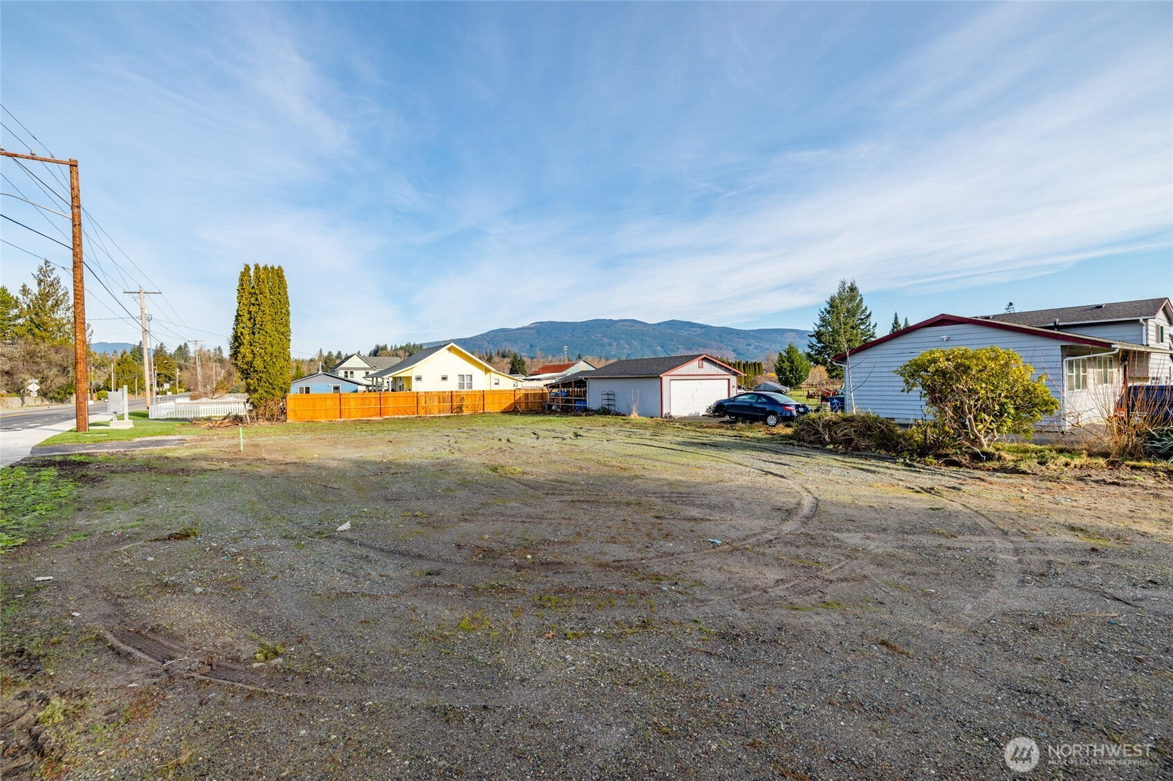 900 N McGarigle Road, Sedro Woolley, WA 98284