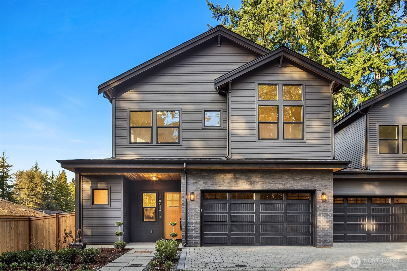 15014 SE 22nd Street, Bellevue, WA 98007