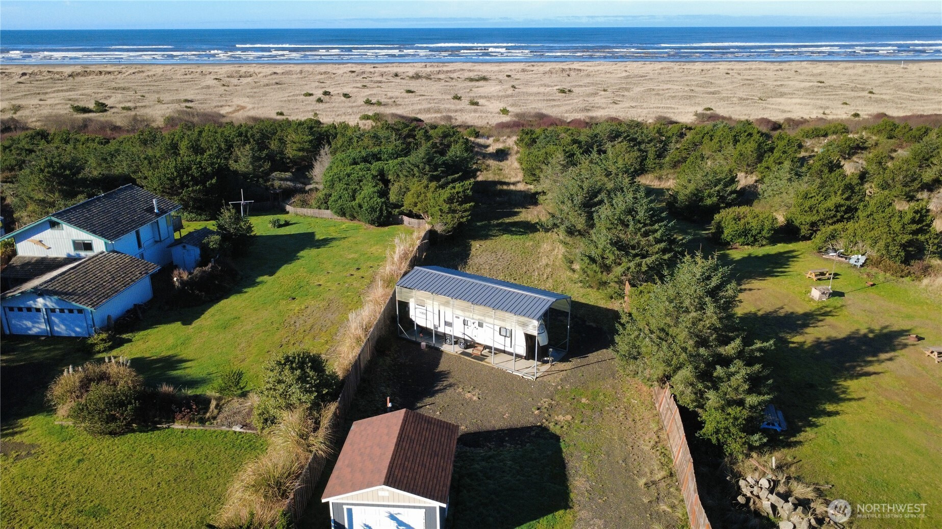 18 Haven Lane, Copalis Beach, WA 98535